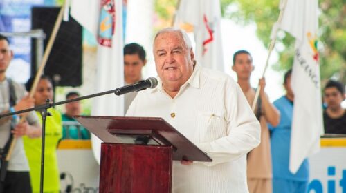 Inaugura Fernando Remes Torneo Nacional de Street Soccer 2023 en Poza Rica