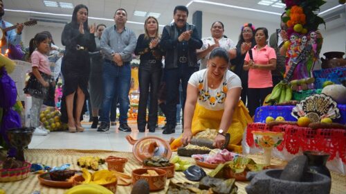 Celebra Tihuatlán Día de Muertos 2023