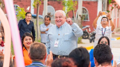 Fernando Remes cumple con pavimentación en colonia Nacional