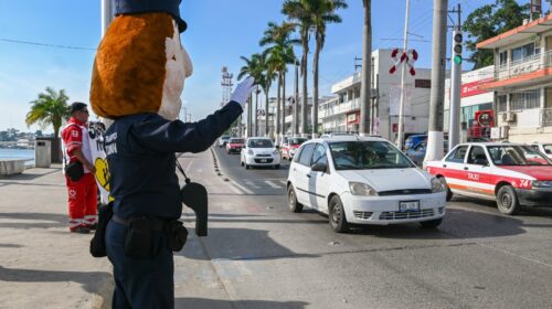 Realizan campaña de concientización vial para temporada vacacional