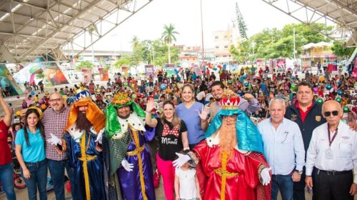 Excelente inicio de año con festejos por Día de Reyes del DIF Poza Rica