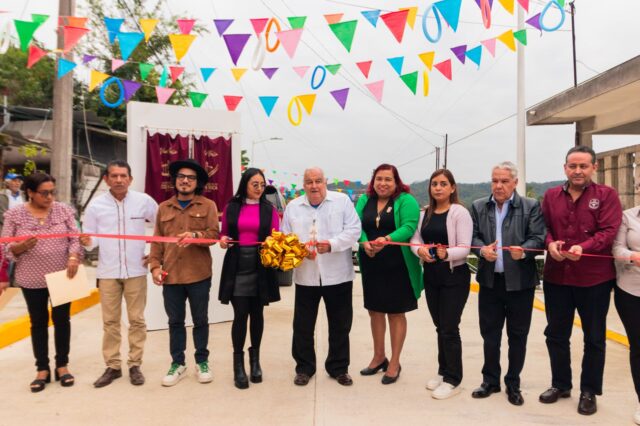 Colonos de Lomas Verdes reciben más obras del Ayuntamiento