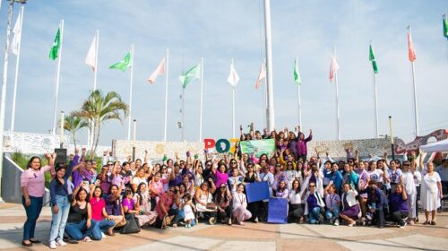 Izan banderas por Día Internacional de la Mujer